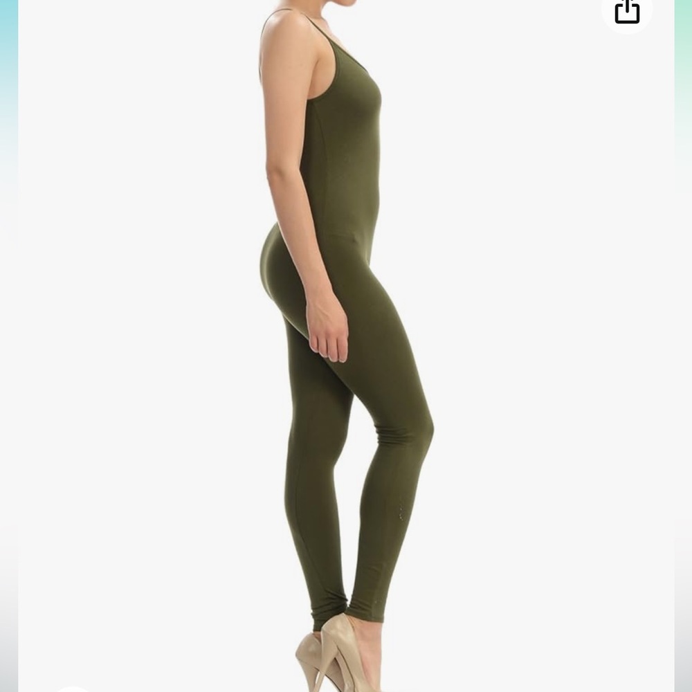 Basic Strappy Jumpsuit - Picture 2 of 4